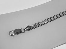 Load image into Gallery viewer, Curb Chain Silver Bracelet